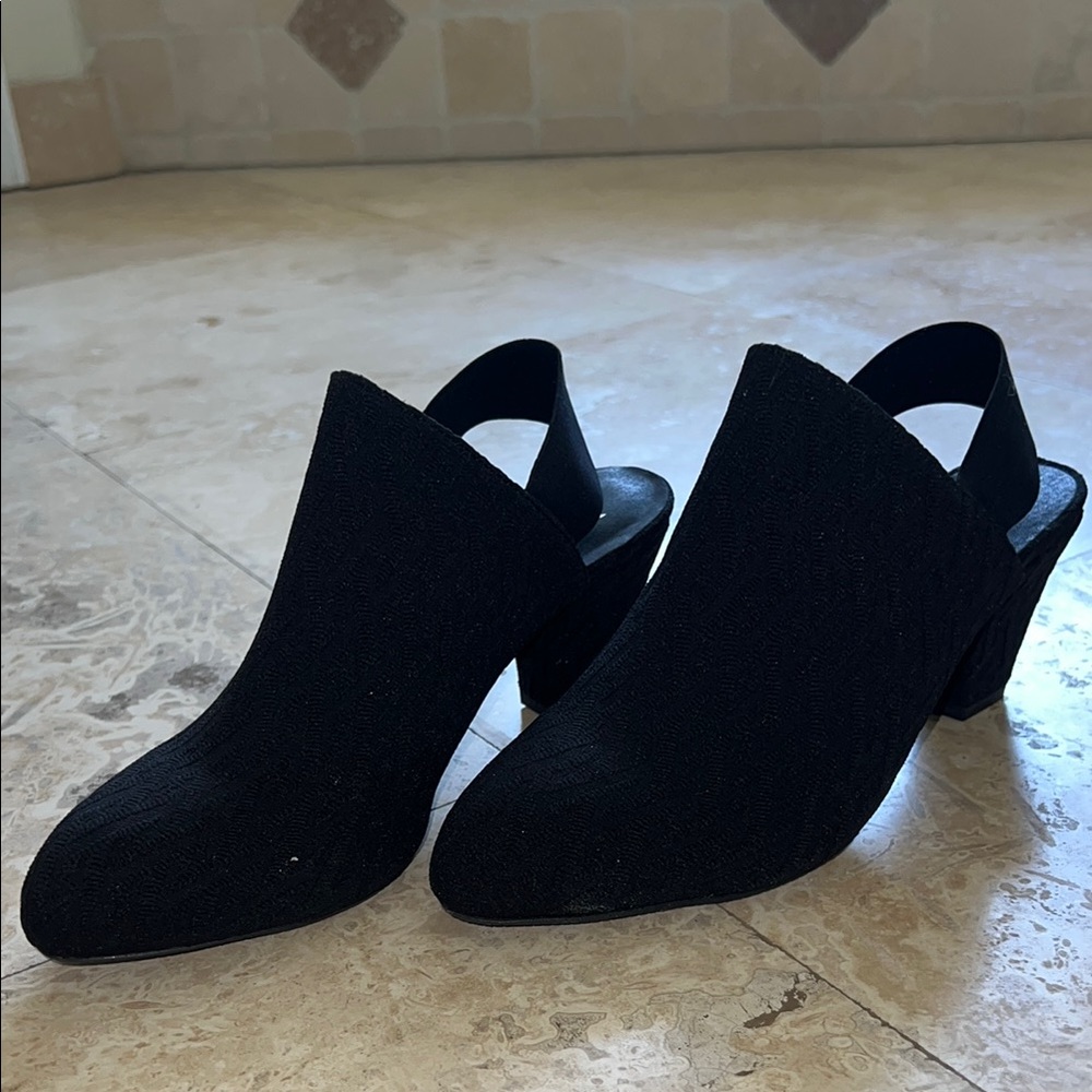 New York Transit Black Women's Mules